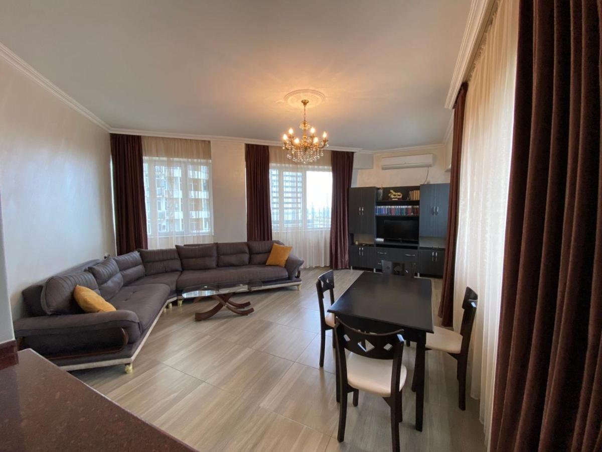 Gorgiladze Black Sea Apartment Batumi Esterno foto